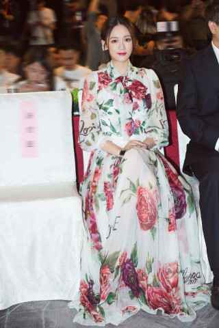 《大师兄》定档！陈乔恩首次挑战老师battle校园暴力