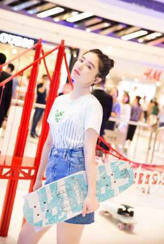 徐浩毕业季新歌今日首发 《男孩女孩》掀起清新校园风