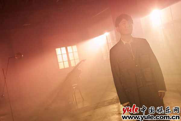 张信哲新专辑《就懂了》成绩斐然 《在不在》MV 3.26生日惊喜上线