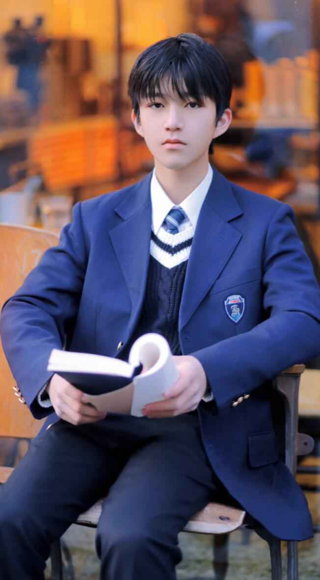 《大宋宫词》《清平乐》梦幻联动 小仁宗赵祯扮演者都是演员刘若谷