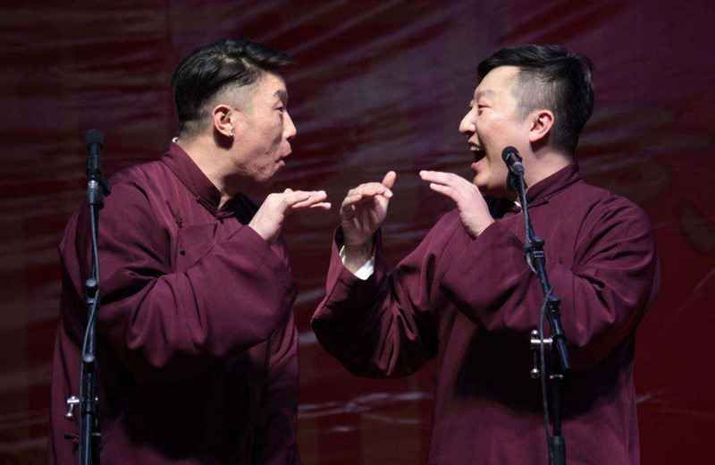 烧饼错失《欢乐喜剧人6》冠军,哭成泪人,让人感到无比动容