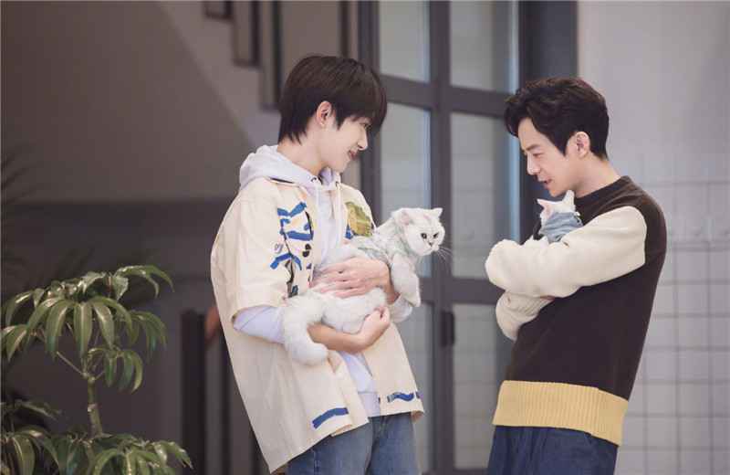 《朋友请听好》渣男说:三年爱情轰轰烈烈,十年相伴比水无味