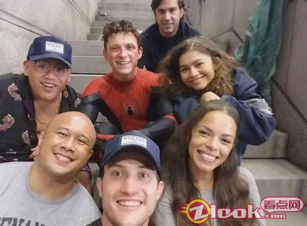 索尼影业《蜘蛛侠3》杀青！“荷兰弟”片场照竟伤痕累累？