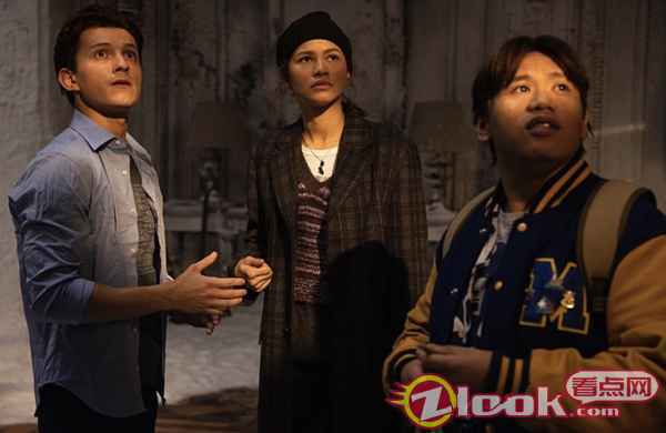 索尼影业《蜘蛛侠3》杀青！“荷兰弟”片场照竟伤痕累累？