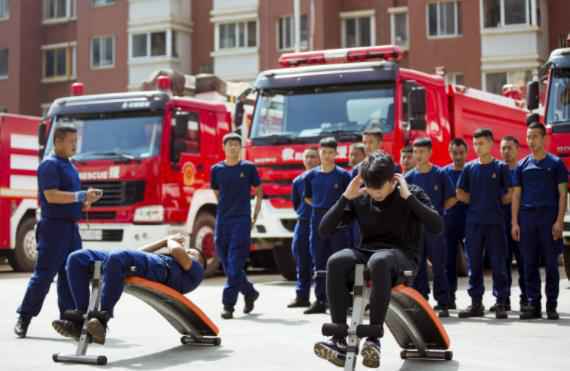 《知遇之城》走近昆明消防 白举纲见证英雄平凡而伟大