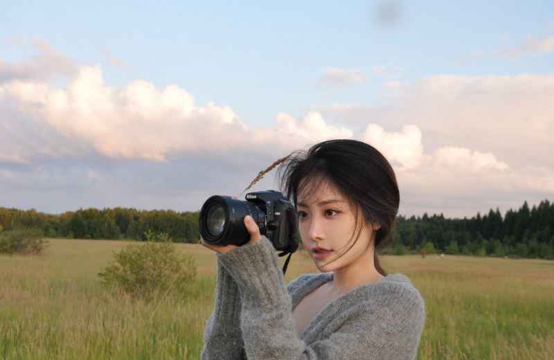 《青你2》人气选手喻言不当言论被扒，处理结果连累虞书欣？