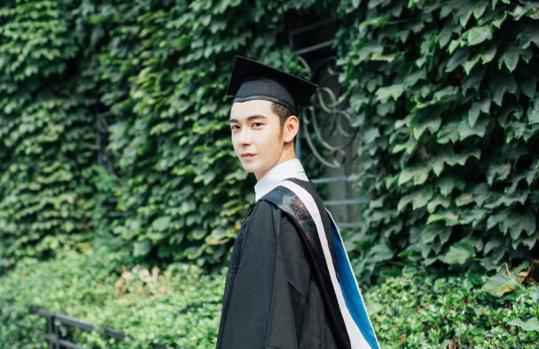 《东宫》扭转角色的口碑劣势 李承鄞小枫上演“面不和，心和”