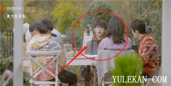 易烊千玺太忙很少去学校,他是怎么考上好大学的?