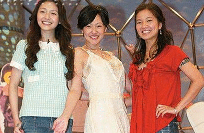 阿雅:大S爱女心切 小S第2胎后女儿“照猪养”