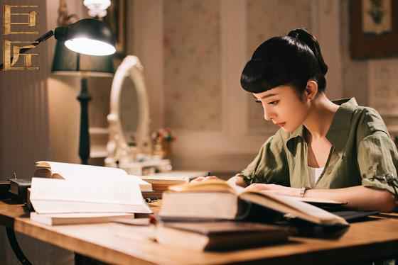 《巨匠》“匠行”版主题预告 霍建华杨幂做匠心追梦人