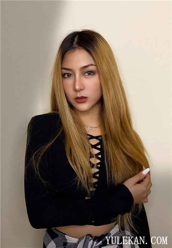 全新单曲《口袋小裁缝》由谁演唱的？讲述了什么？