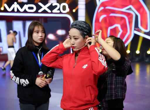 《王牌3》重现《铁拳》桥段 贾金金冯秦川展精湛演技