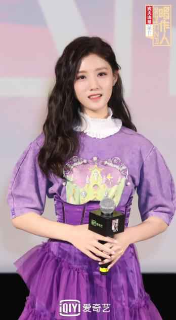 《我是唱作人》定档4月12日！热狗现场点评王源Rap