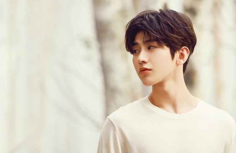 张翰蔡徐坤合体录综艺，身高对比引人遐想，看得出只差一厘米吗？