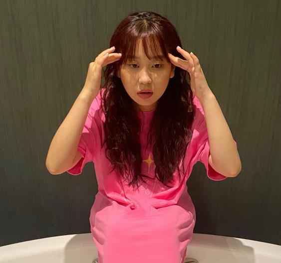 高秋梓在新综艺辅导小孩崩溃落泪 发长文回应争议