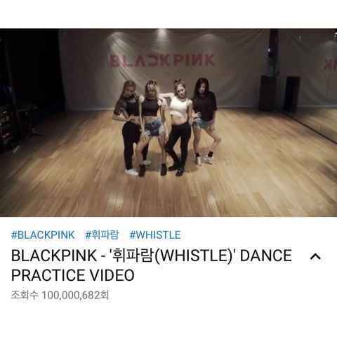 BLACKPINK 旧歌人气不坠