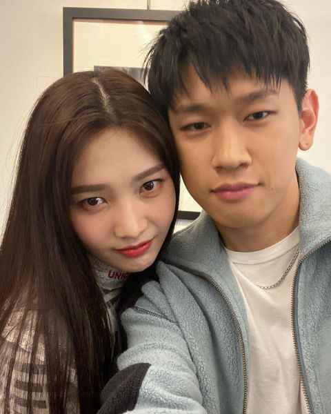 Crush、Joy 将发行合作曲 录音时不断互相鞠躬「我是你的粉丝，我好紧张！」