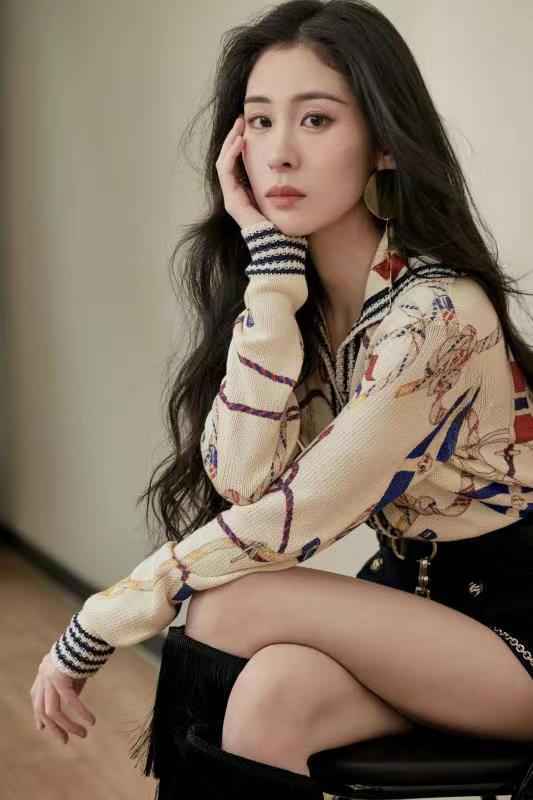 张碧晨首登为歌而赞 改编热歌化身张甜甜