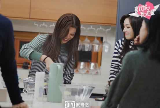 《喜欢你我也是》响应网友催更 提档每周三中午12点甜蜜放送