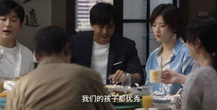 《小舍得》开播,首集“宅斗戏”太过瘾,宋佳蒋欣飙演技