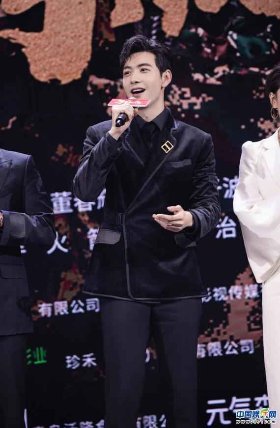 陈星旭《号手就位》上星首播  演绎火箭军飒爽英姿