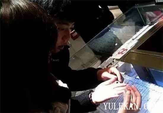 肖战什么时候交的女朋友？肖战和前女友为什么分手？