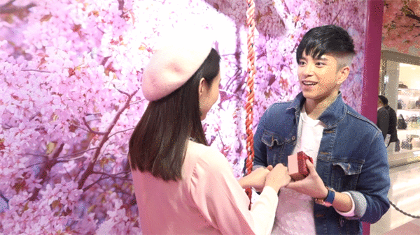 张彦博简淑儿带你打卡「新春の幸福駅」