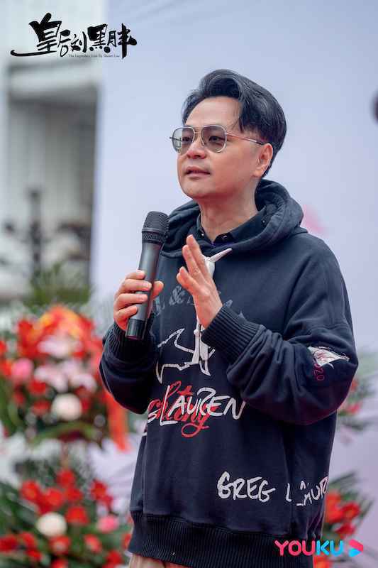 《皇后刘黑胖》横店开机 史上最草根皇后“惊艳”亮相