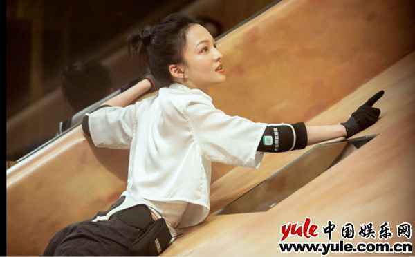 《疯狂的麦咭8》高能回归！张韶涵首战石头城，白凯南变“拆弹专家”