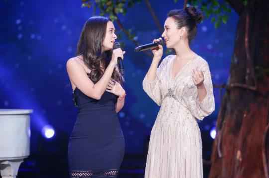 《跨界歌王》半决赛卢靖姗李菲儿双花齐放，不同风格碰撞谁能拔得头筹？