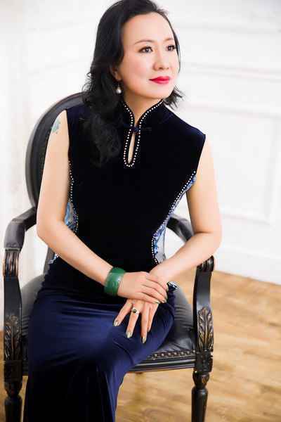 梅朵新单曲《一辈子牵着你的手》遨你共度新春(图文)