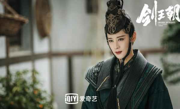 李现首演古装执剑定天下 《剑王朝》12月6日燃血再现“江湖意气”