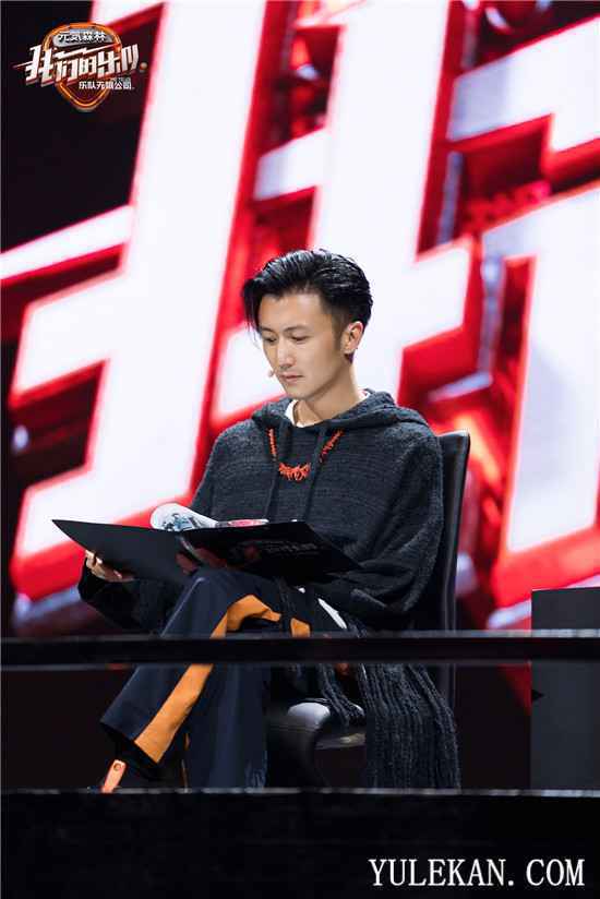 谢霆锋《周游记》与老友周杰伦重聚 共游东京回忆难忘往事