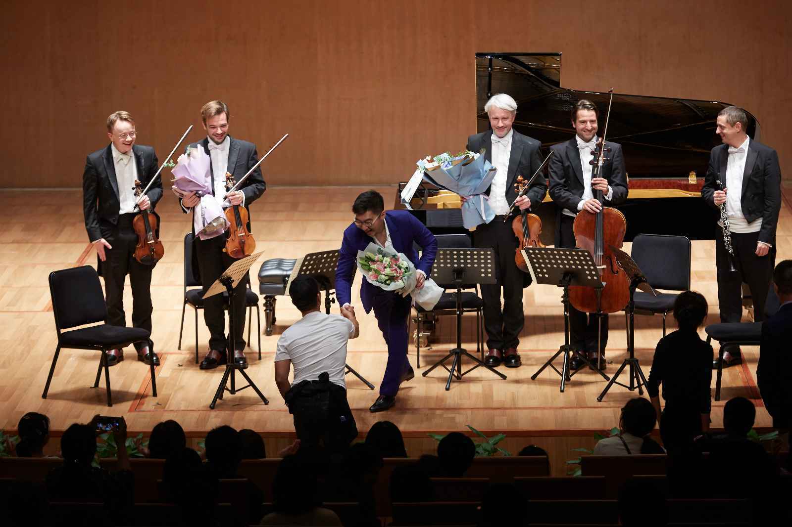 赵胤胤2019音乐会巡演奏响上海 用古典音乐艺术支持真爱梦想