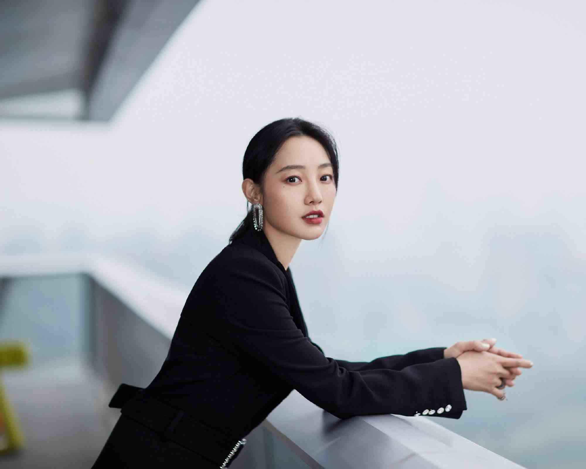 白百何《听见，她说》开拍 长篇幅独白考验演技