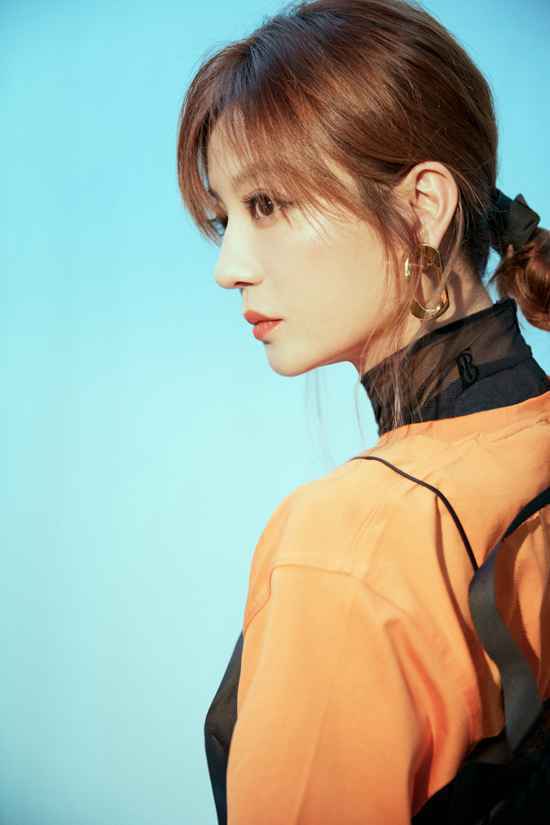 赵薇《演员请就位》上演黑色幽默 新作大获好评