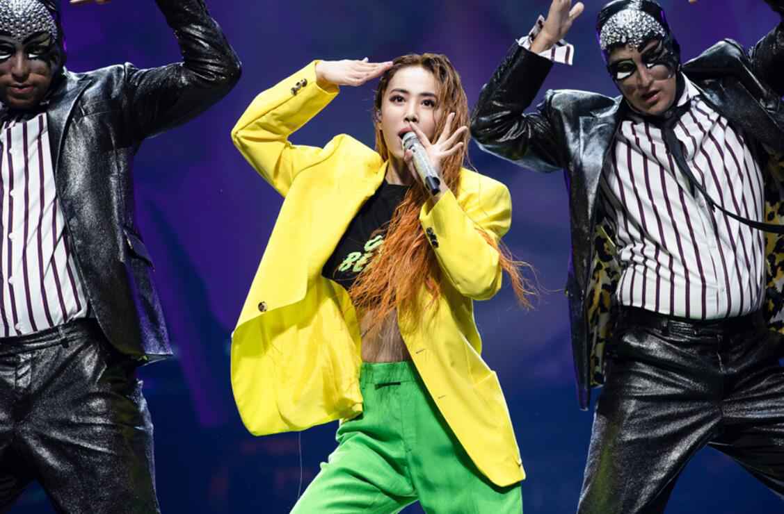 蔡依林披八公斤战袍 再上Ugly Beauty演唱会舞台