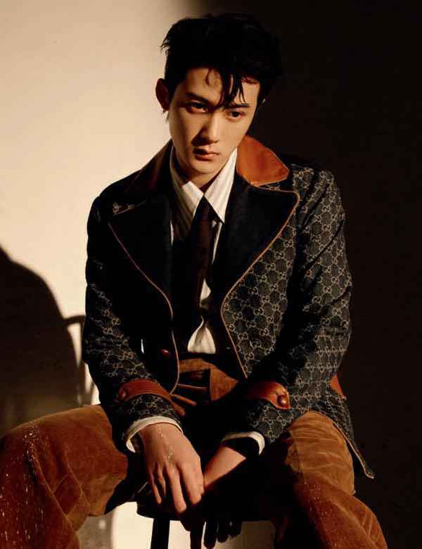 檀健次 | 追光之外