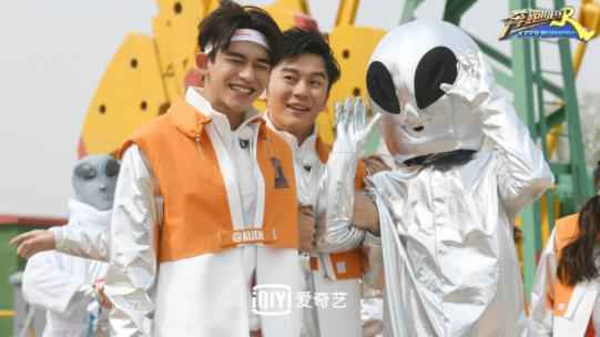 爱奇艺《奔跑吧》李晨自认体力不敌陈学冬 尔晴苏青再被“劝善良”