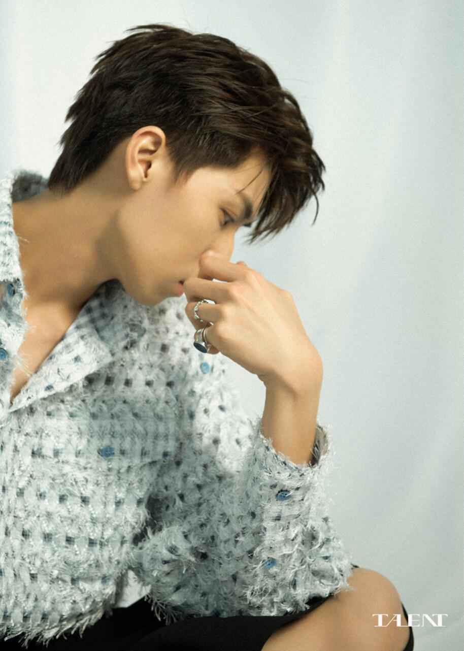 任宥纶最新杂志大片释出 多面魅力展现个性型格