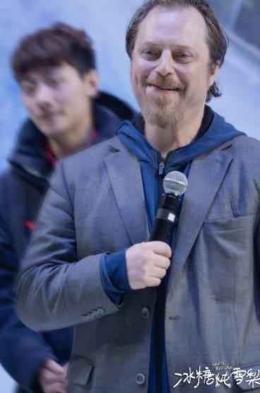 《冰糖炖雪梨》昨日开机 破冰迎春即刻启程