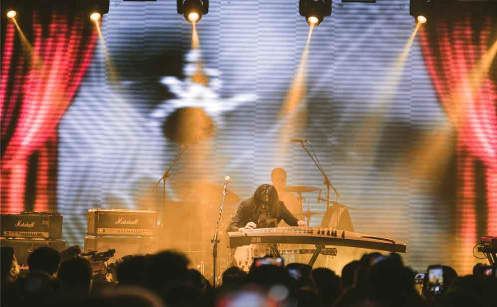 谢天笑全新专辑《哈哈大笑》正式上线 新歌音乐会燥翻全场