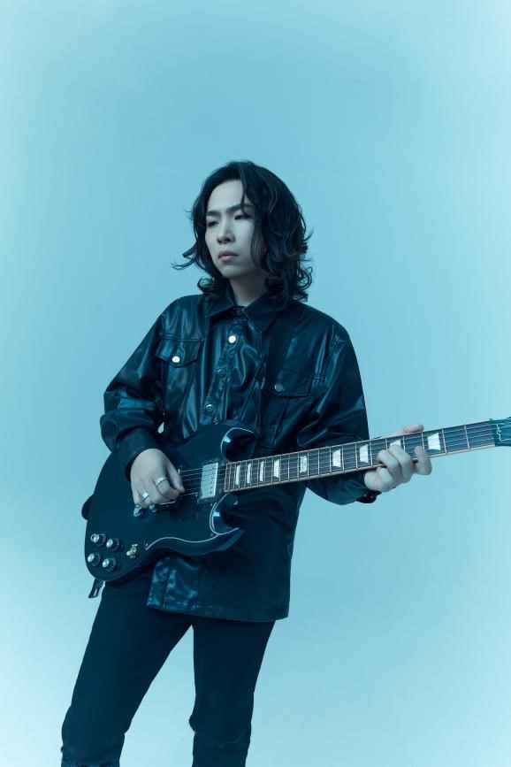 路恩单曲《二十件外套》全网上线，拒绝定义,活出自己