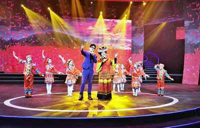 最美星光2018迎新春青少年艺术盛典晚会结束(图文)