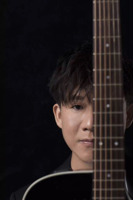 李超《流浪爱情》MV诚挚上线 真情流露怀念错失的爱情