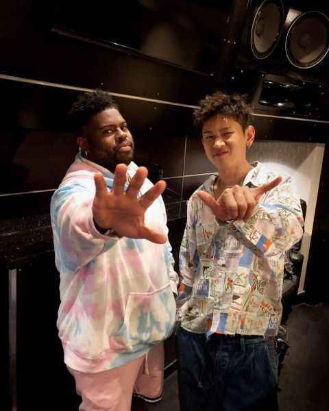 和 Crush 一起跨年吧！年末演唱会月底抢票