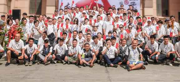 电视剧《一身孤注掷温柔》昨日火热开机 阮经天祝绪丹首搭“天祝”CP搞事情