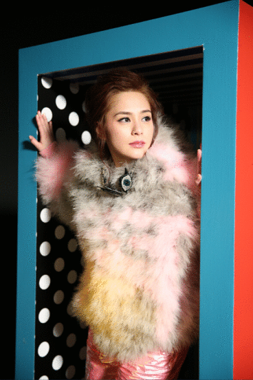 Twins台湾拍MV阿Sa带队找食 阿娇赞阿Sa旅行必备