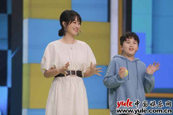 《开麦吧小主播》周九良、朱丹对孩子“甘拜下风”？