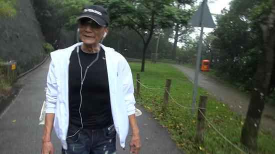 谢贤闻曾江发火:神经病 你问这个是多余的